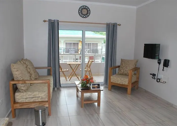 Apartamento Shanaz Beachside Retreat Anse Royale