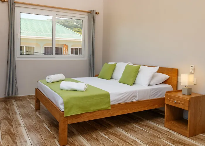 Shanaz Beachside Retreat