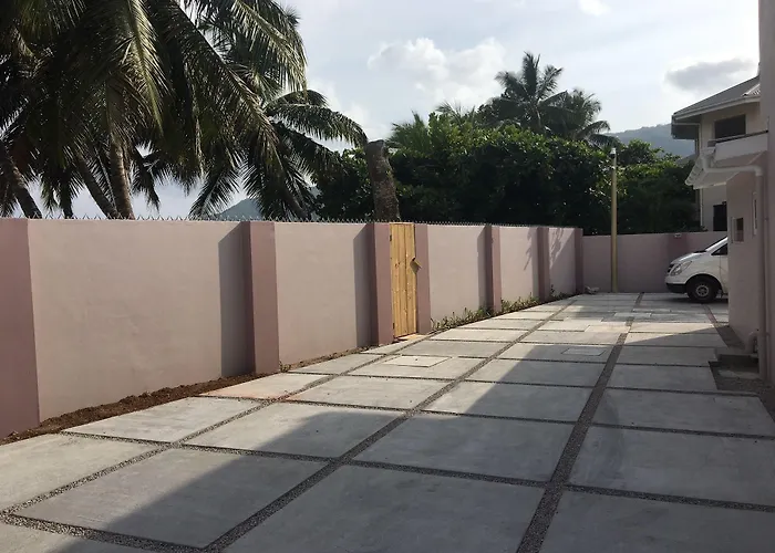 Shanaz Beachside Retreat Apartamento
