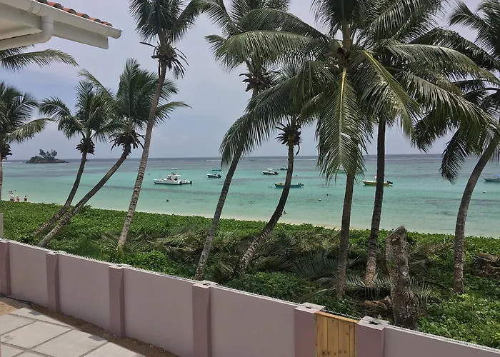 Shanaz Beachside Retreat Anse Royale
